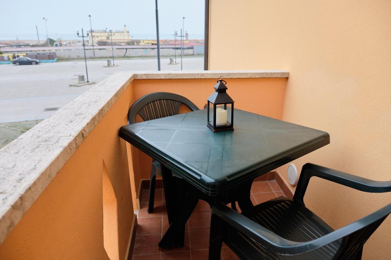 רוסולינה מארה Peaceful Flat With Direct Beach Access Beahost מראה חיצוני תמונה